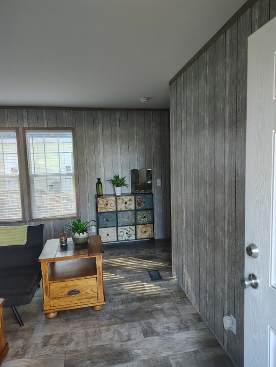 3601 Hill Ave in Toledo, OH - Building Photo