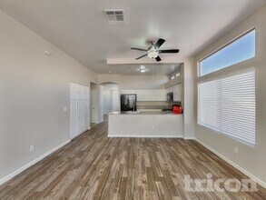 600 Rio Del Sol Dr in North Las Vegas, NV - Building Photo - Building Photo