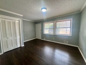 2456 Clay Rd SW in Austell, GA - Building Photo - Building Photo