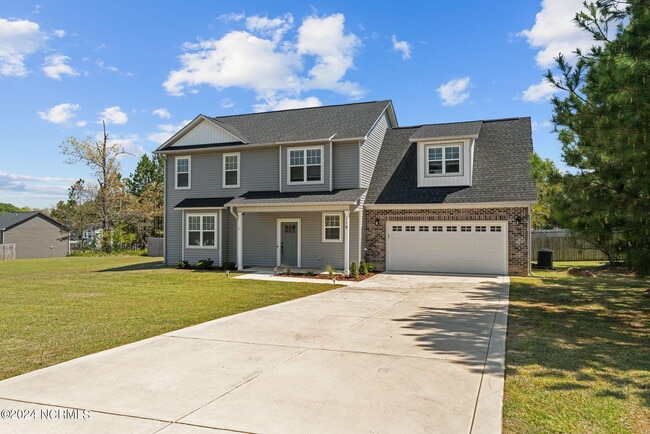 118 Beautiful Ln in Sanford, NC - Building Photo - Building Photo