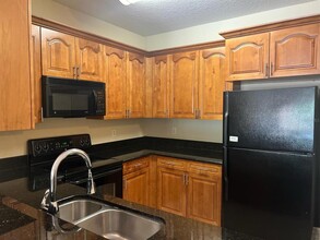 2544 Robert Trent Jones Dr in Orlando, FL - Building Photo - Building Photo