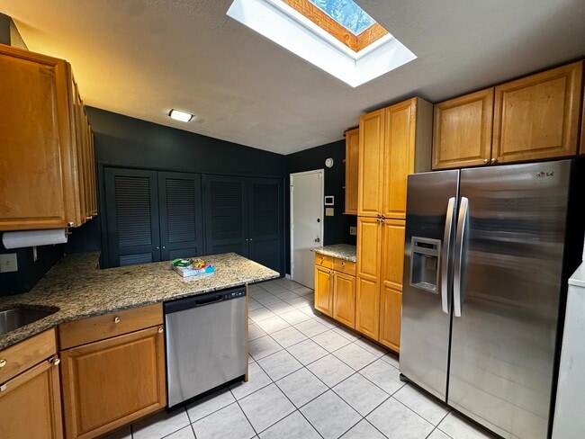 19 Stoneyside Ln in St. Louis, MO - Building Photo - Building Photo