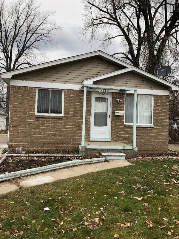 563 E Guthrie Ave
