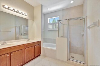 144 SW Otter Run Pl in Stuart, FL - Building Photo - Building Photo