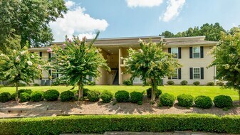 Crystal at Cascade in Atlanta, GA - Building Photo