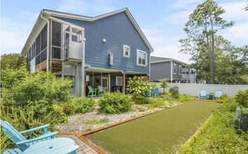 127 NE 34th St in Oak Island, NC - Building Photo - Building Photo
