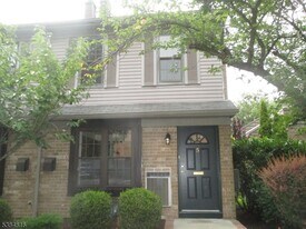 181 Long Hill Rd in Little Falls, NJ - Building Photo