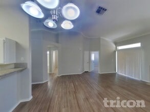 6232 Diazo St in North Las Vegas, NV - Foto de edificio - Building Photo