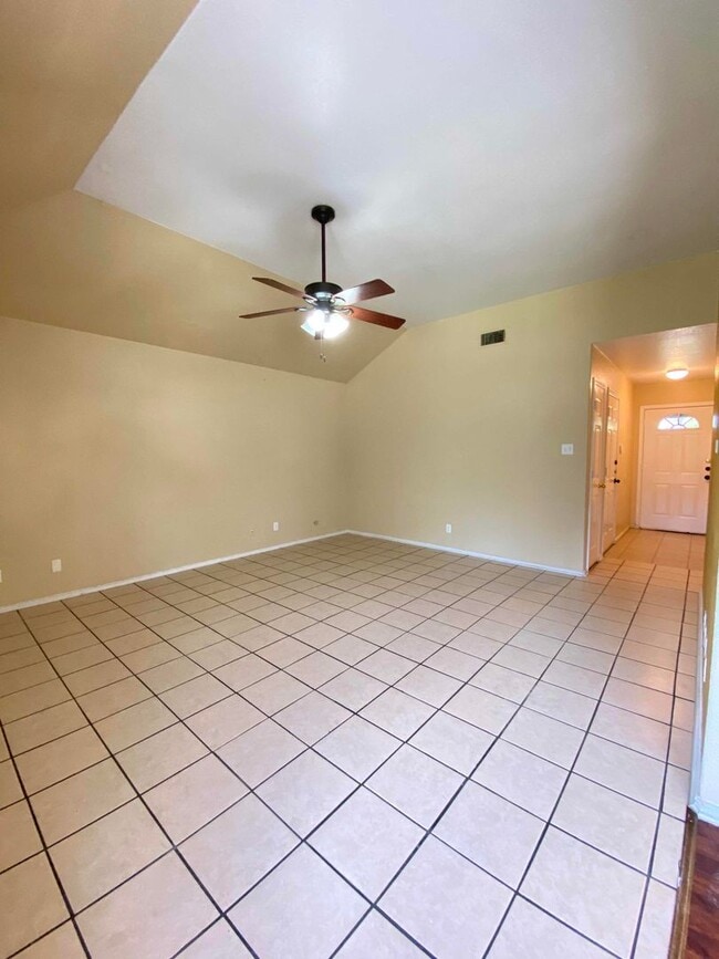 3510 Crescent Dr in Killeen, TX - Building Photo - Building Photo