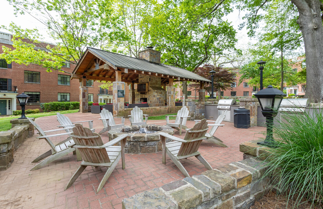 Cameron Court & The Shelton Apartments in Raleigh, NC - Building Photo