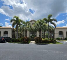 20030 Barletta Ln in Estero, FL - Building Photo