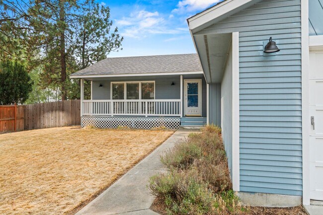 2304 S Evergreen Rd in Spokane Valley, WA - Building Photo - Building Photo