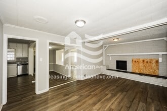 121 N Page St in Lagrange, GA - Building Photo - Building Photo