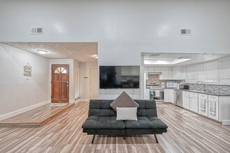 11618 Corona Ln in Houston, TX - Building Photo - Building Photo