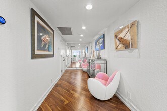 901 E Camino Real in Boca Raton, FL - Building Photo - Building Photo