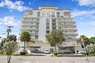 280 SW 20th Rd in Miami, FL - Building Photo