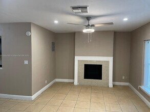 1127 NW 7th Ave in Fort Lauderdale, FL - Building Photo - Building Photo