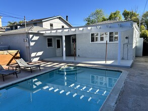 3968 Sequoia St in San Diego, CA - Foto de edificio - Building Photo