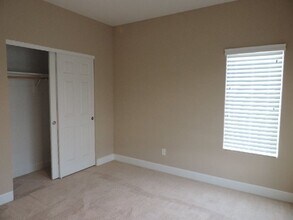 662 Canary Cir in Fernley, NV - Building Photo - Building Photo