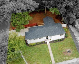 3501 Eastway Dr in Charlotte, NC - Building Photo - Building Photo