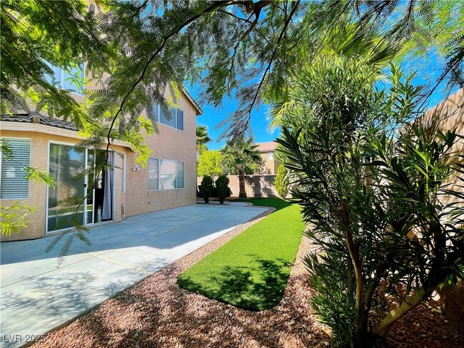 property at 9964 Canyon Peak Dr