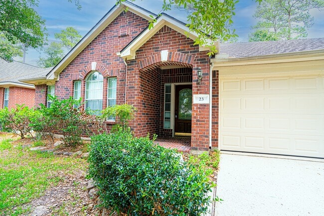 property at 23 N Merryweather Cir