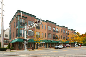 511-539 W Main St in Brighton, MI - Building Photo - Building Photo