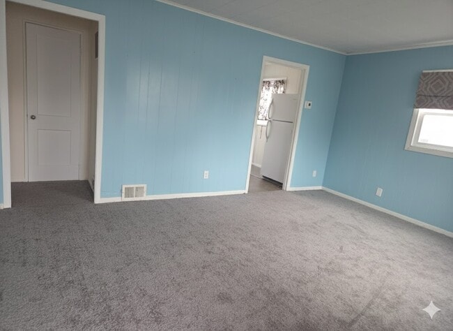 3824 N Dayton Ave in Peoria, IL - Foto de edificio - Building Photo