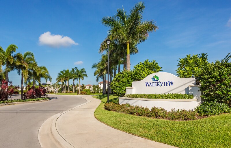 3855 SW 90th Ave in Miramar, FL - Building Photo