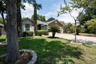 7320 Muffin Dr in Austin, TX - Building Photo