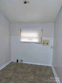 2413 S York Rd in Gastonia, NC - Building Photo - Building Photo