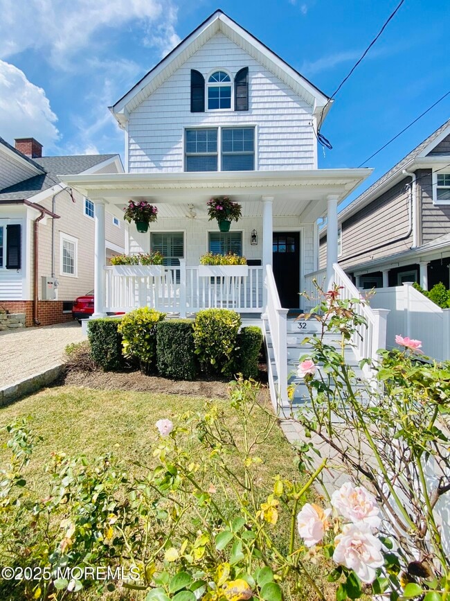 property at 32 1st St