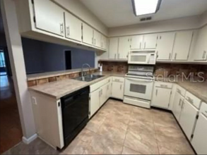 1020 NE 30th Ave in Ocala, FL - Building Photo - Building Photo