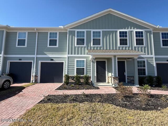 property at 55 Gaston Ct