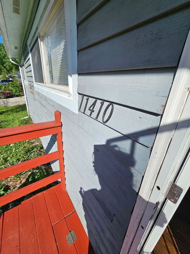 11410 Palmer Ave in Kansas City, MO - Building Photo - Building Photo