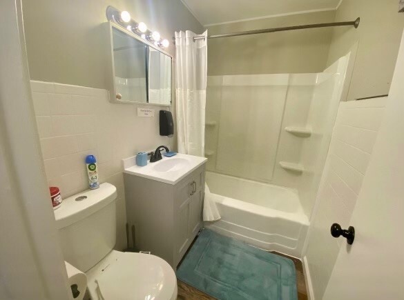 11809 E 58 Terrace in Kansas City, MO - Building Photo - Building Photo