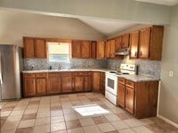 14519 Oakleaf Dr photo'