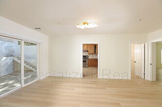 1827 Hill Dr in Los Angeles, CA - Building Photo - Building Photo