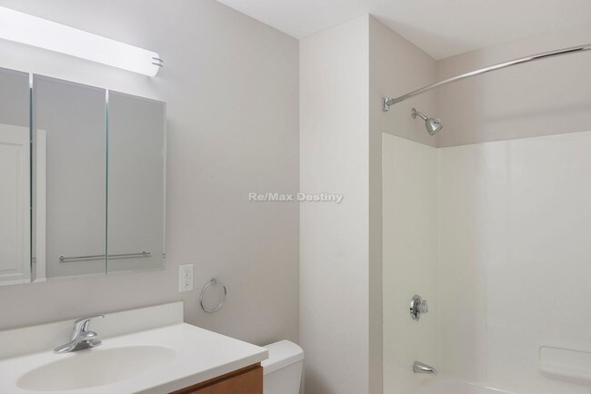 632 Massachusetts Ave-Unit -519 in Cambridge, MA - Building Photo - Building Photo
