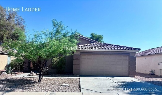 property at 7213 W Hilton Ave
