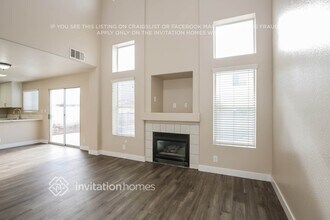 7321 Misty Glow Ct in Las Vegas, NV - Foto de edificio - Building Photo