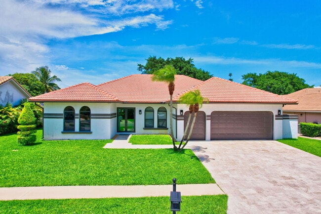 property at 10099 Canoe Brook Cir