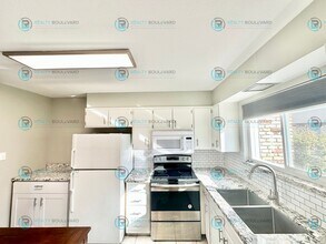 81 Smithridge Park in Reno, NV - Building Photo - Building Photo