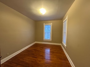 1108 E Main St in Urbana, IL - Building Photo - Building Photo