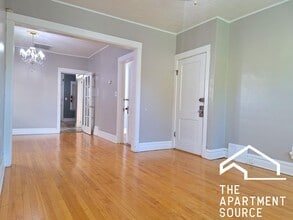 4135 W Henderson St in Chicago, IL - Building Photo - Building Photo