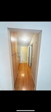 11252 Peach Grove St, Unit 211 in Los Angeles, CA - Building Photo - Building Photo