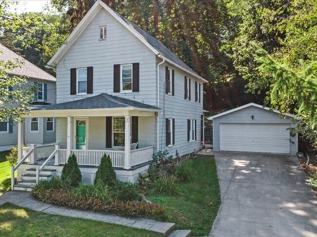 property at 420 Center St