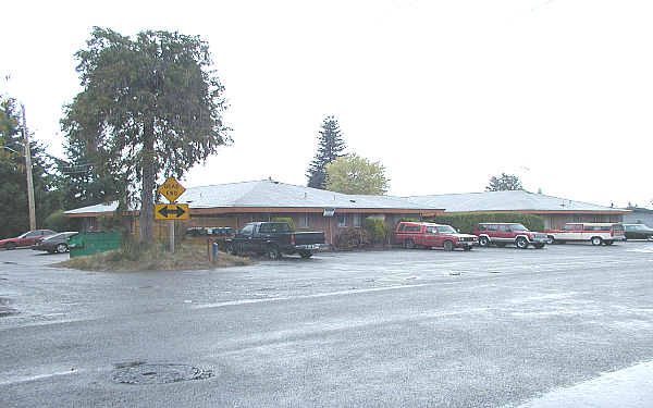 Lake Apartments in Burien, WA - Building Photo - Building Photo