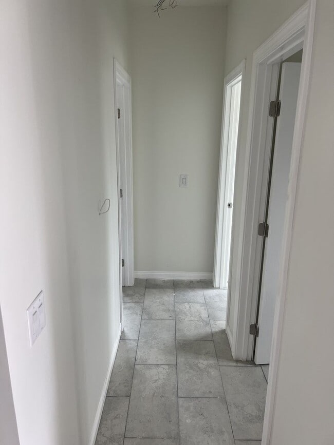 3607 Jewett Ave in Bakersfield, CA - Building Photo - Building Photo