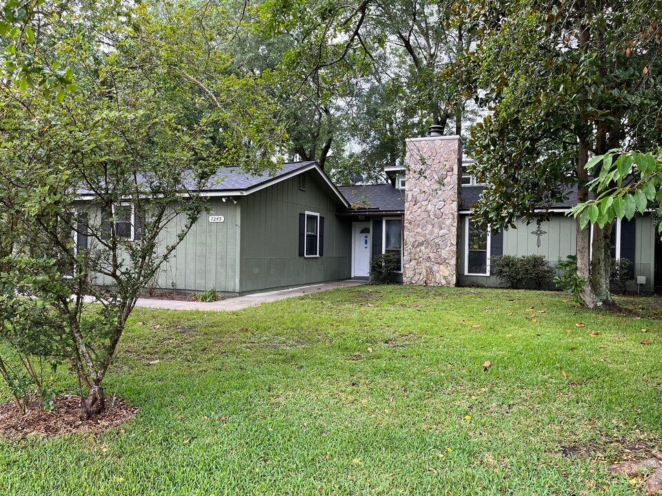 7345 Boysenberry Ln N in Jacksonville, FL - Building Photo